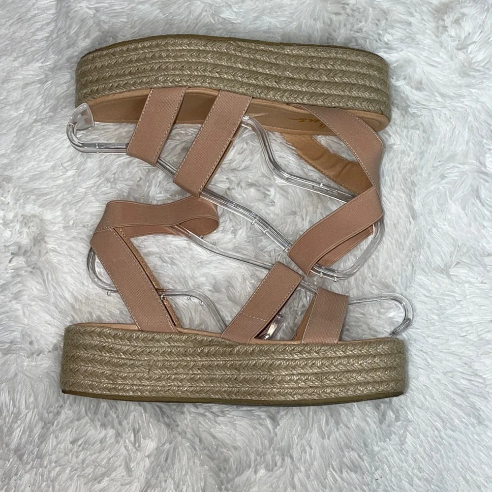Lulus Wedged Sandals Sz 8.5 Pale Pink with braided Wedge